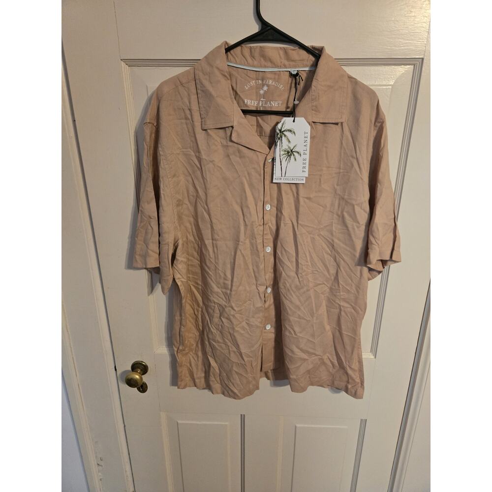 Free Planet Mens Lost in Paradise Button Up Shirt NWT Size L Orange Sand